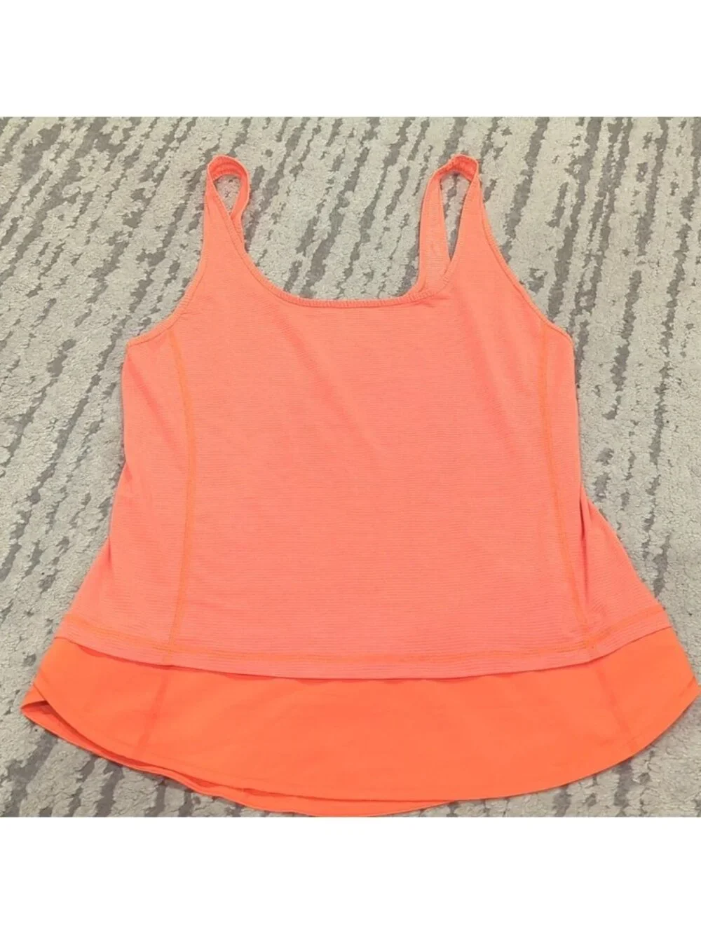 Lululemon Run: Mod Moves Singlet orange